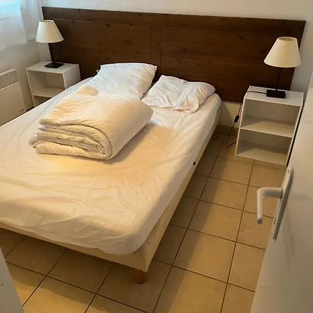 Résidence Claire Rive Appt 45 *